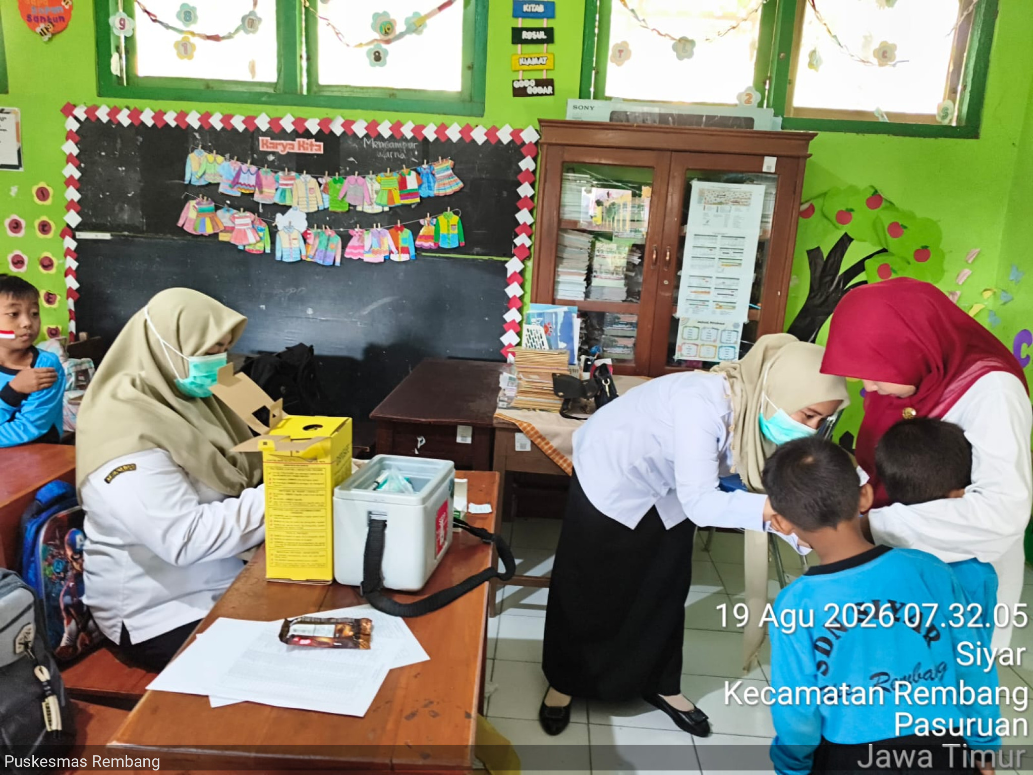 Puskesmas Rembang Laksanakan Pelayanan Imunisasi Rutin Lengkap (MR dan HPV/BIAS) di Sekolah Dasar